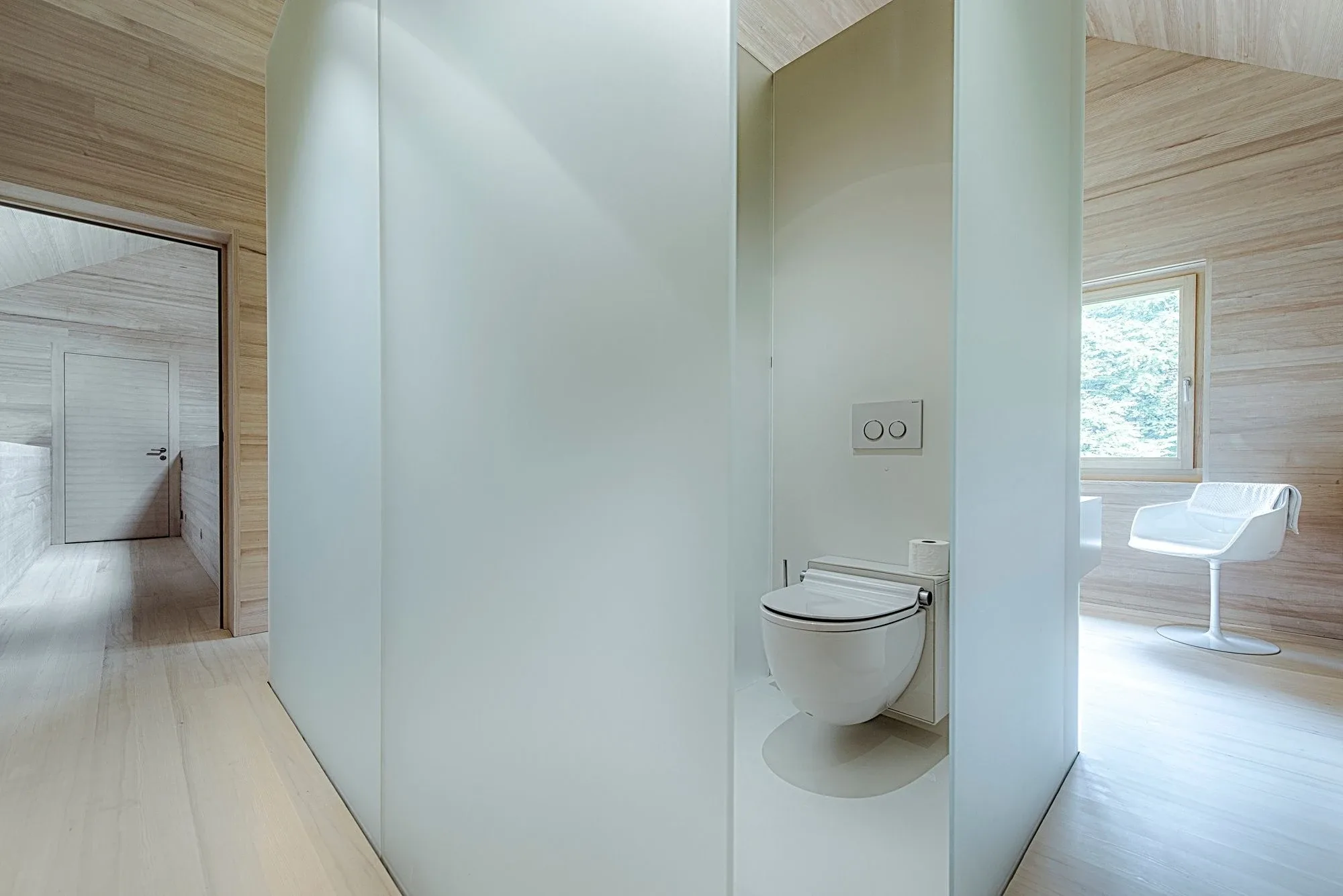 Badezimmerverglasung aus Satinato-Glas