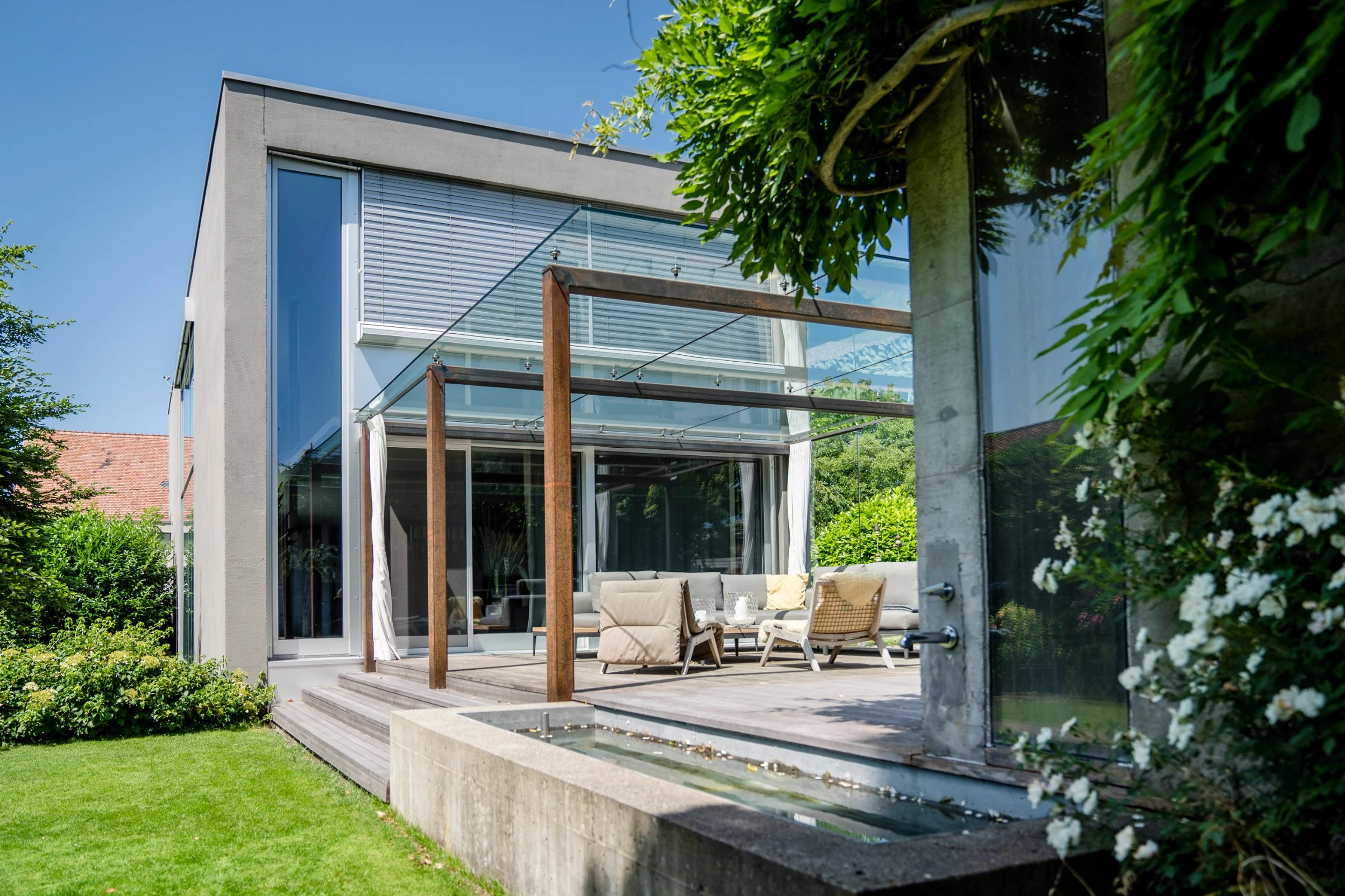 Pergola mit Glasdach freihstehend